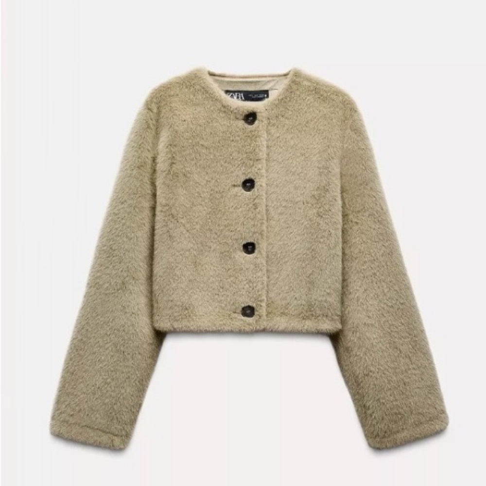 Zara SHORT FAUX FUR JACKET